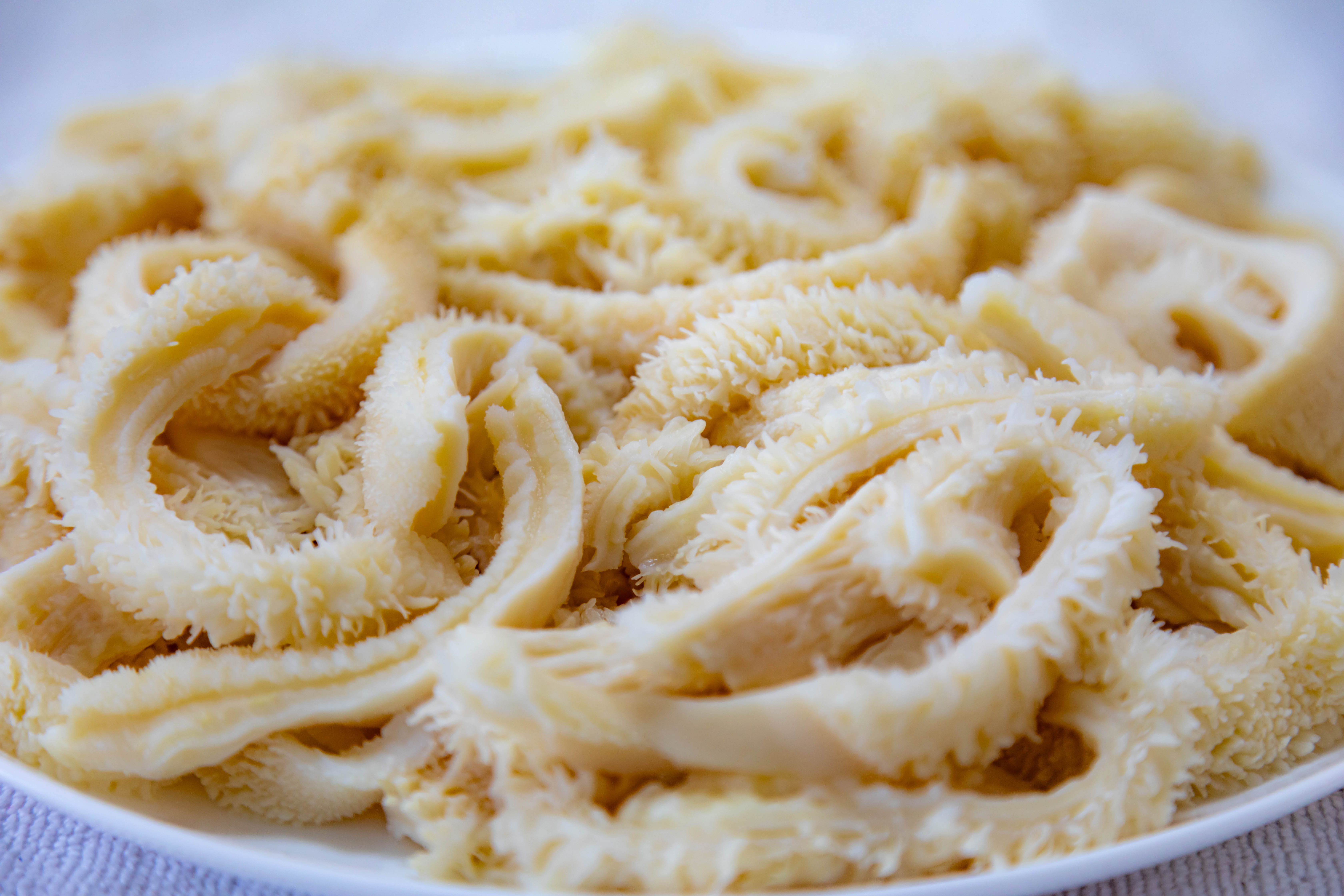 Preparo culinário com miúdos (ex.: mocotó, língua, dobradinha)